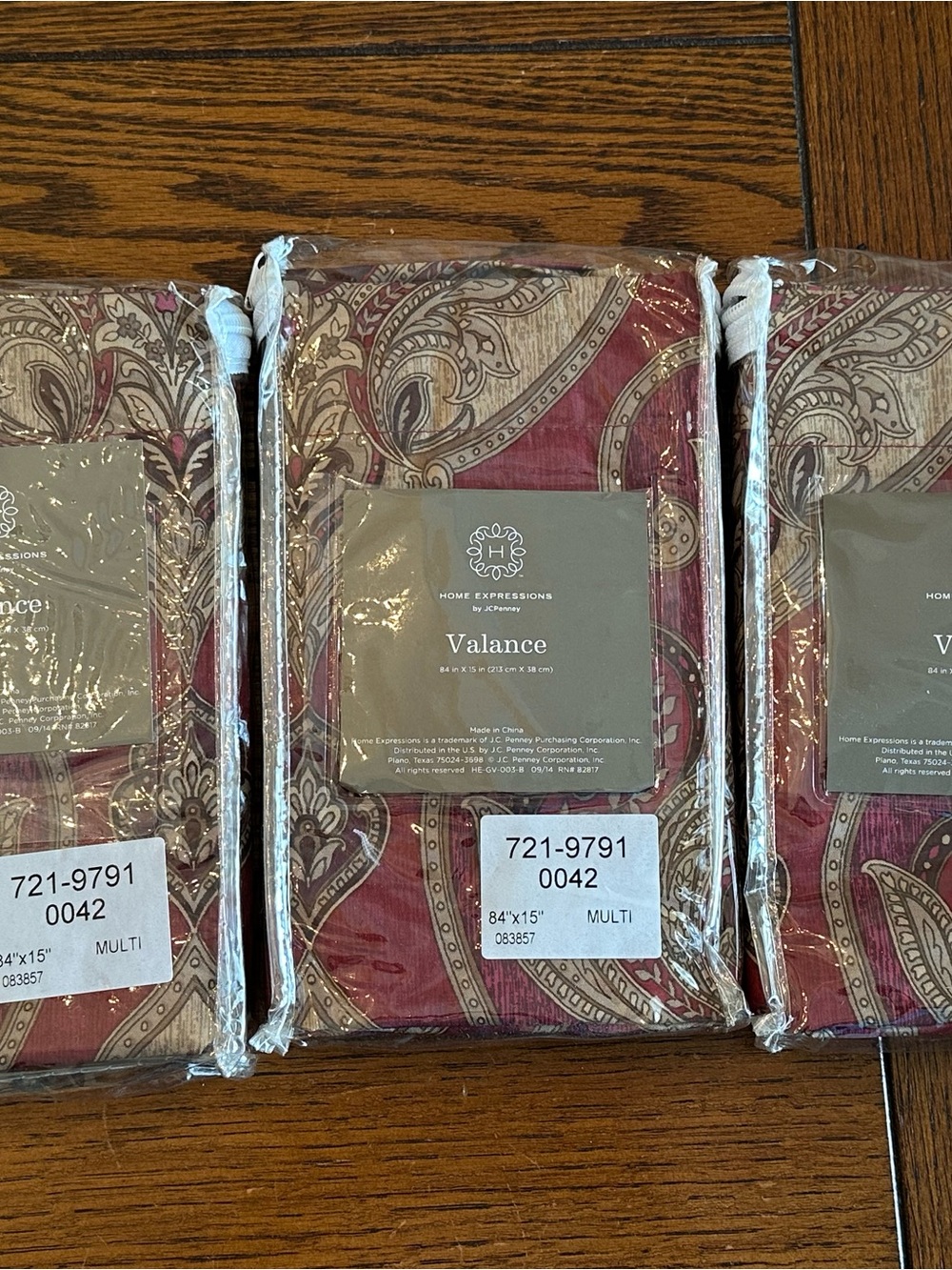 Expressions Paisley Valance 84โ X 15โ - Red and Beige Set of 3